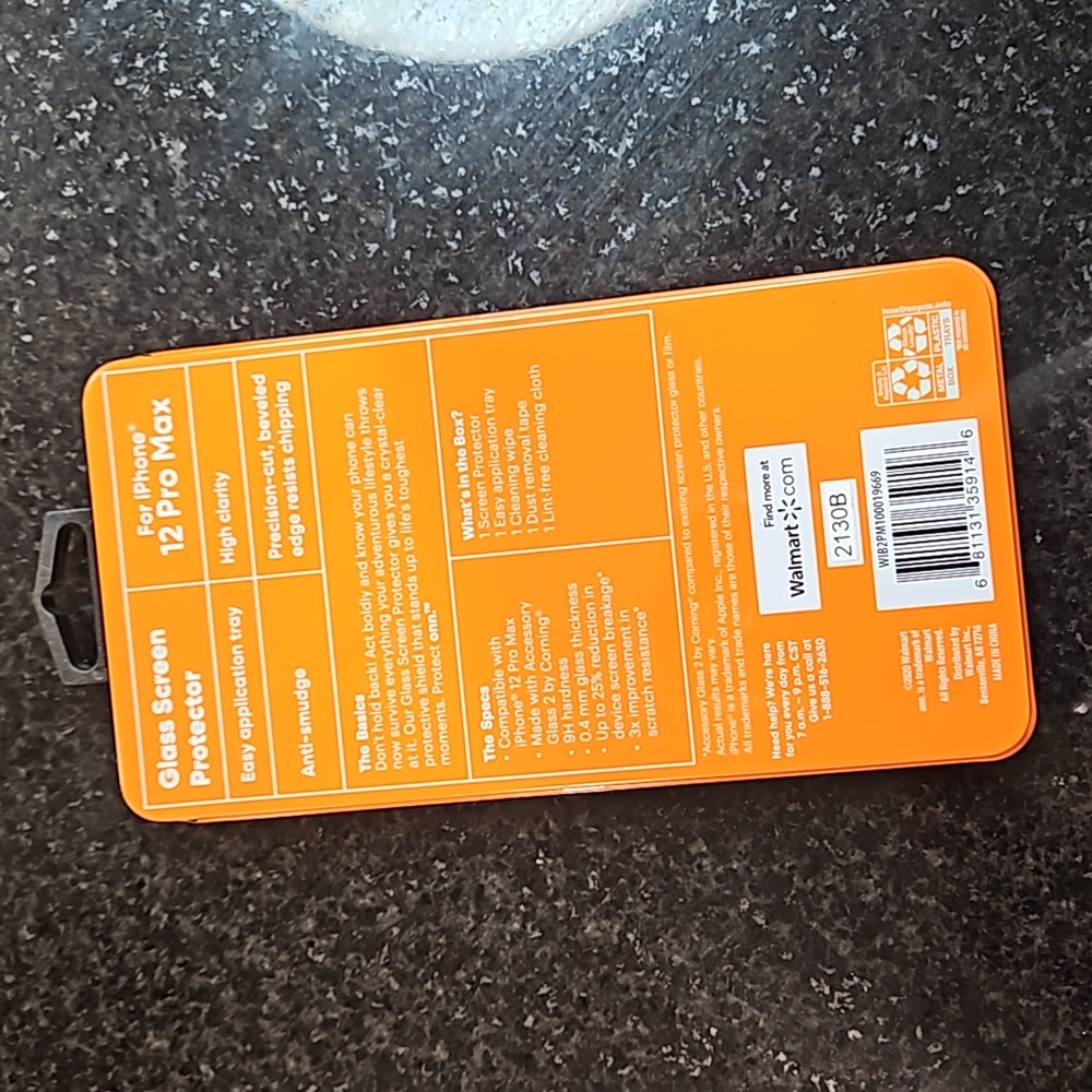 NIP - Glass Screen Protector - Picture 2 of 4